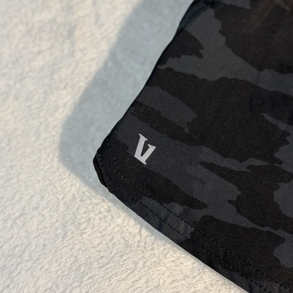 Vuori Clementine Shorts Womens Sz L Black Camo 3" Lined Athletic Running Gym - Picture 5 of 8